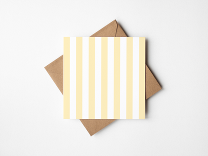 Geboortekaartje 'Streepje Zachtgeel'